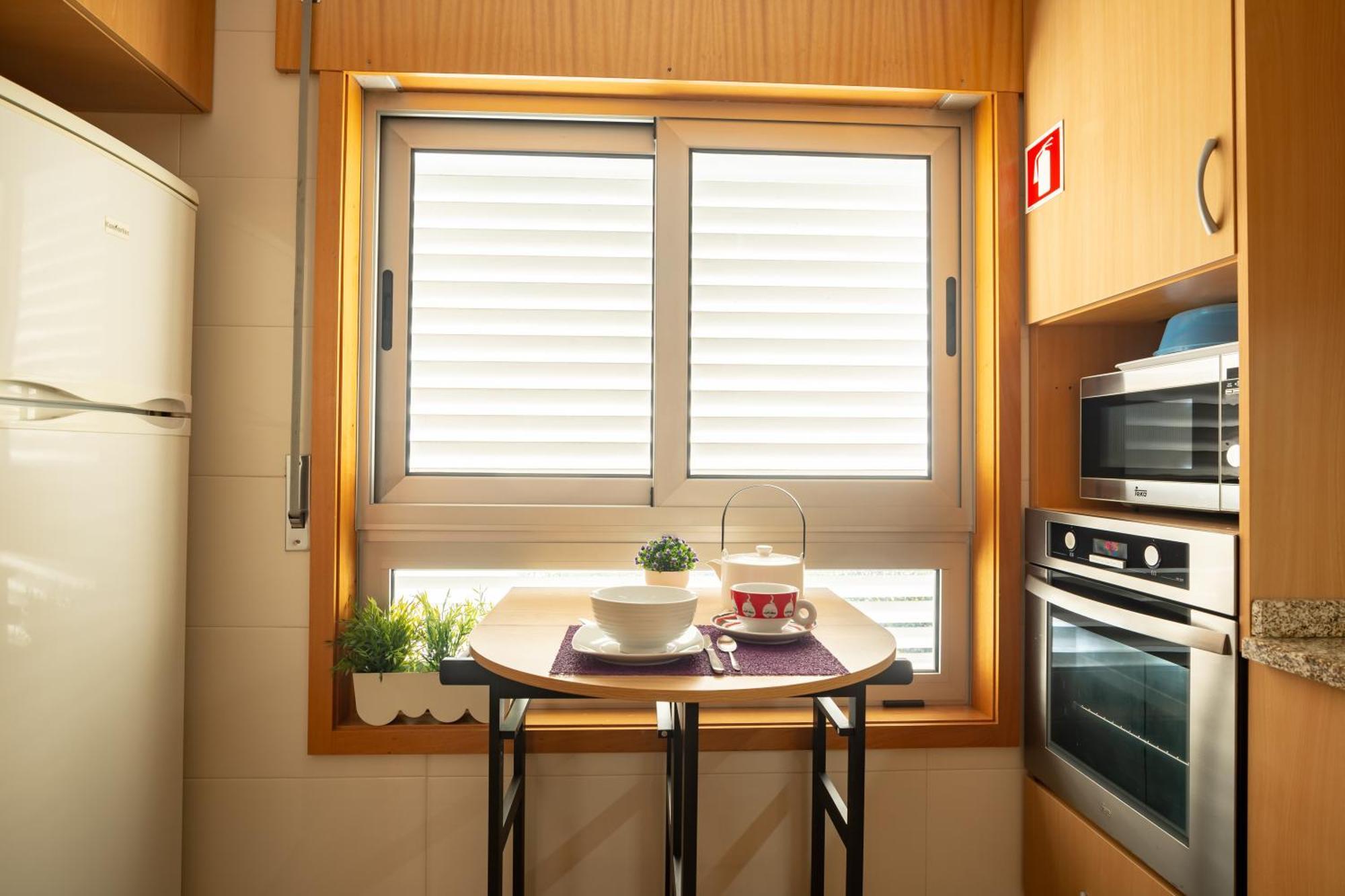 Francos Relaxing Apartment By The Metro Porto Exterior photo